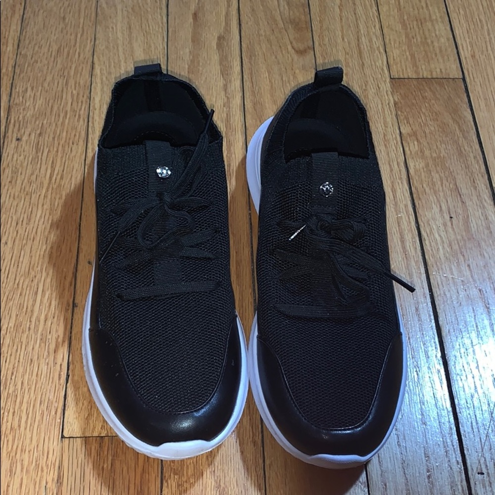 Mk shoes . black . Size 6 - Picture 3 of 7